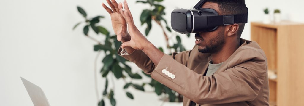 VR to Train Your Employees - OneBonsai - Blog