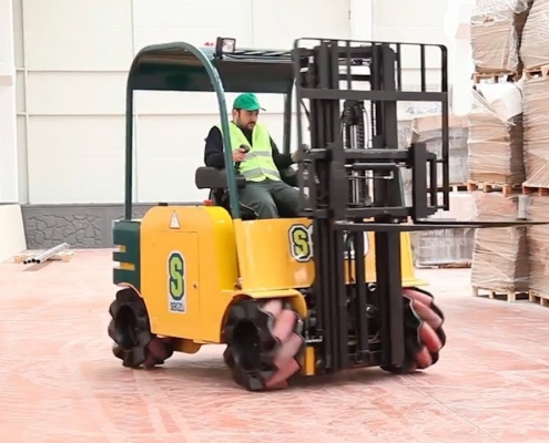 Forklift-Virtual-Reality-Training-System-by-OneBonsai-495x400